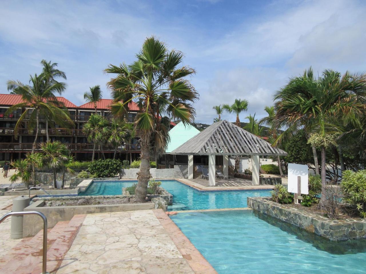 Luxury Beachfront - One Step To Sapphire Beach East End  Eksteriør billede